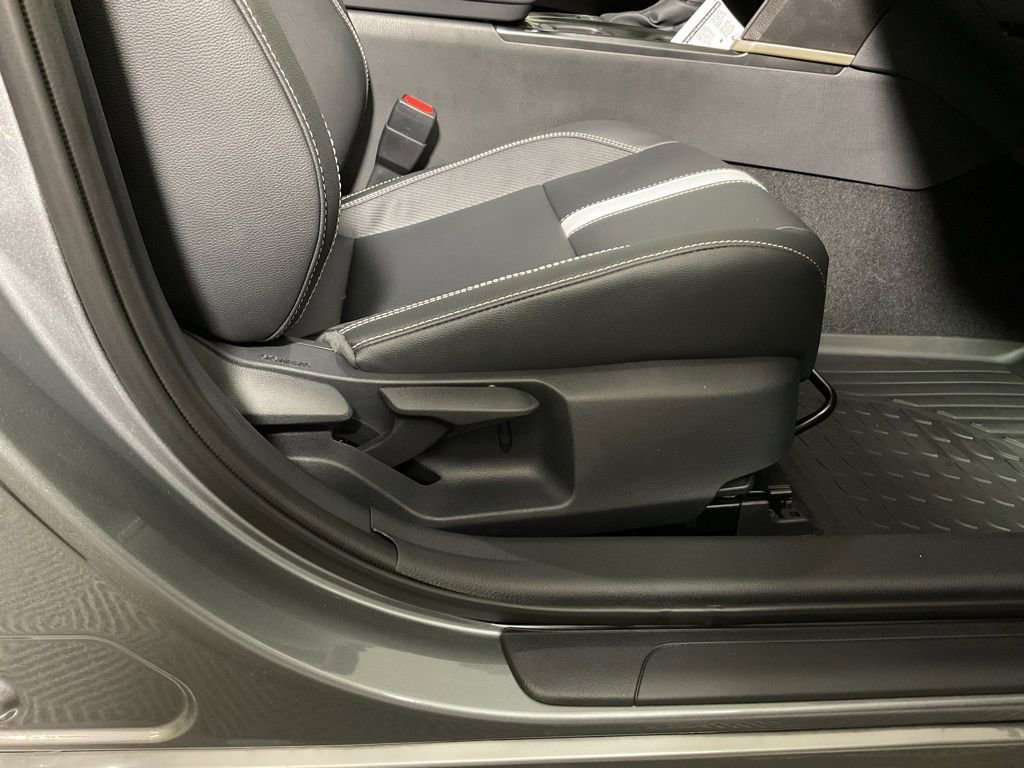 New 2026 Toyota Camry SE FWD image 38