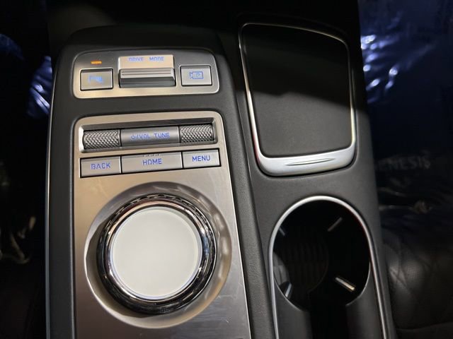 Used 2023 Genesis GV70 3.5T Sport w/ Sport Prestige Package image 37