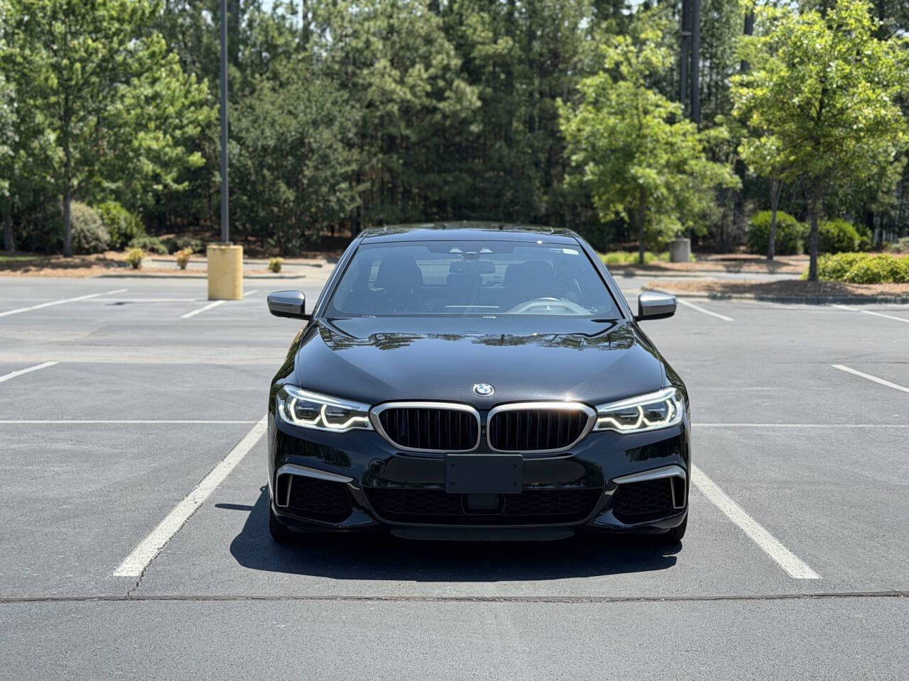 Used 2020 BMW M550i xDrive w/ Executive Package AWD/4WD image 2