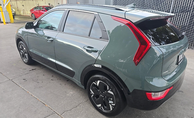 Used 2024 Kia Niro Wind FWD image 15