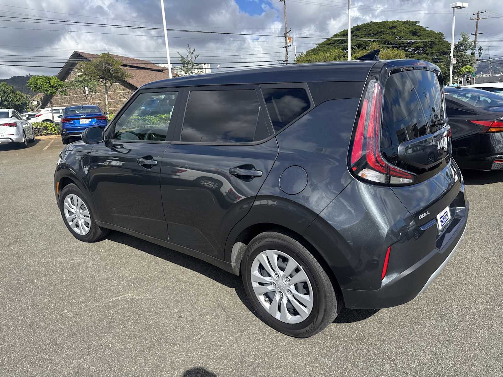 Used 2023 Kia Soul LX image 4