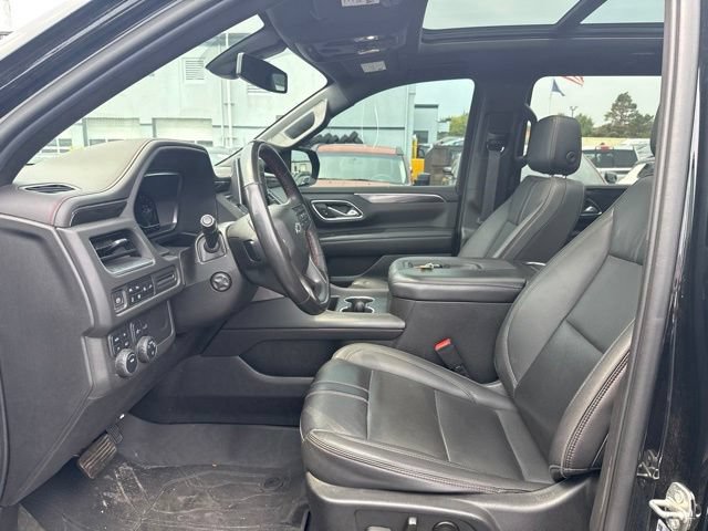 Used 2022 Chevrolet Suburban RST w/ Luxury Package AWD/4WD image 21