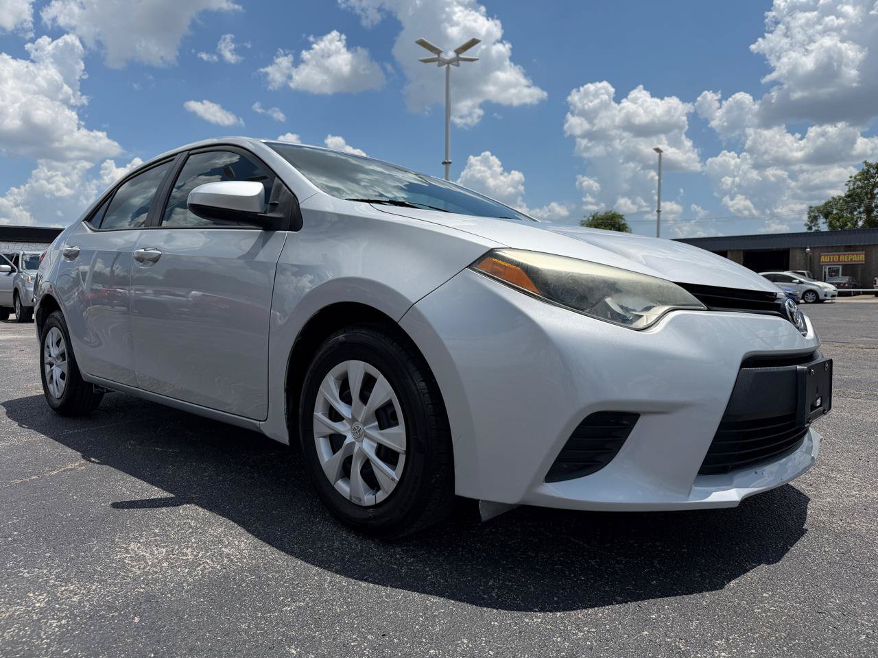 Used 2014 Toyota Corolla L FWD image 3