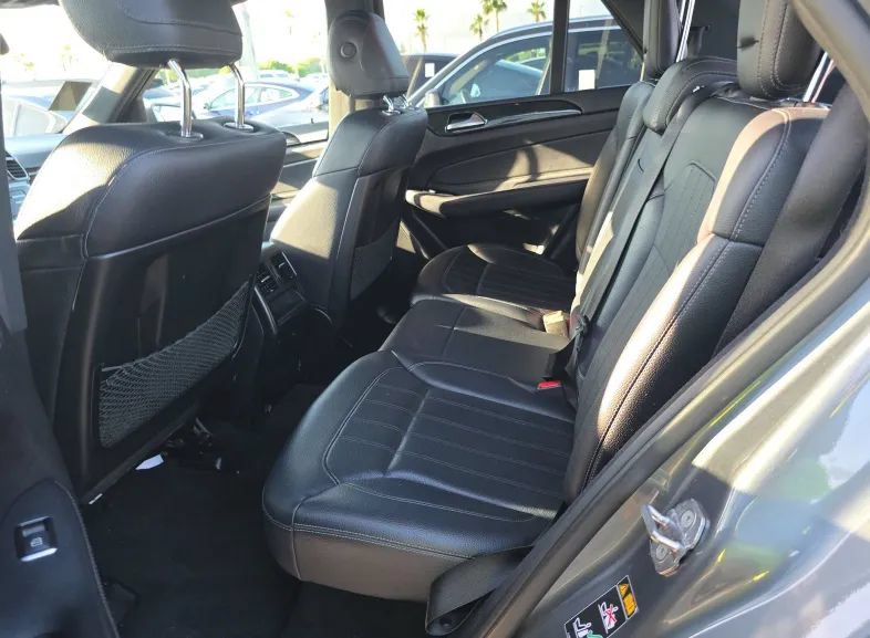 Used 2018 Mercedes-Benz GLE 350 w/ Premium 1 Package image 4