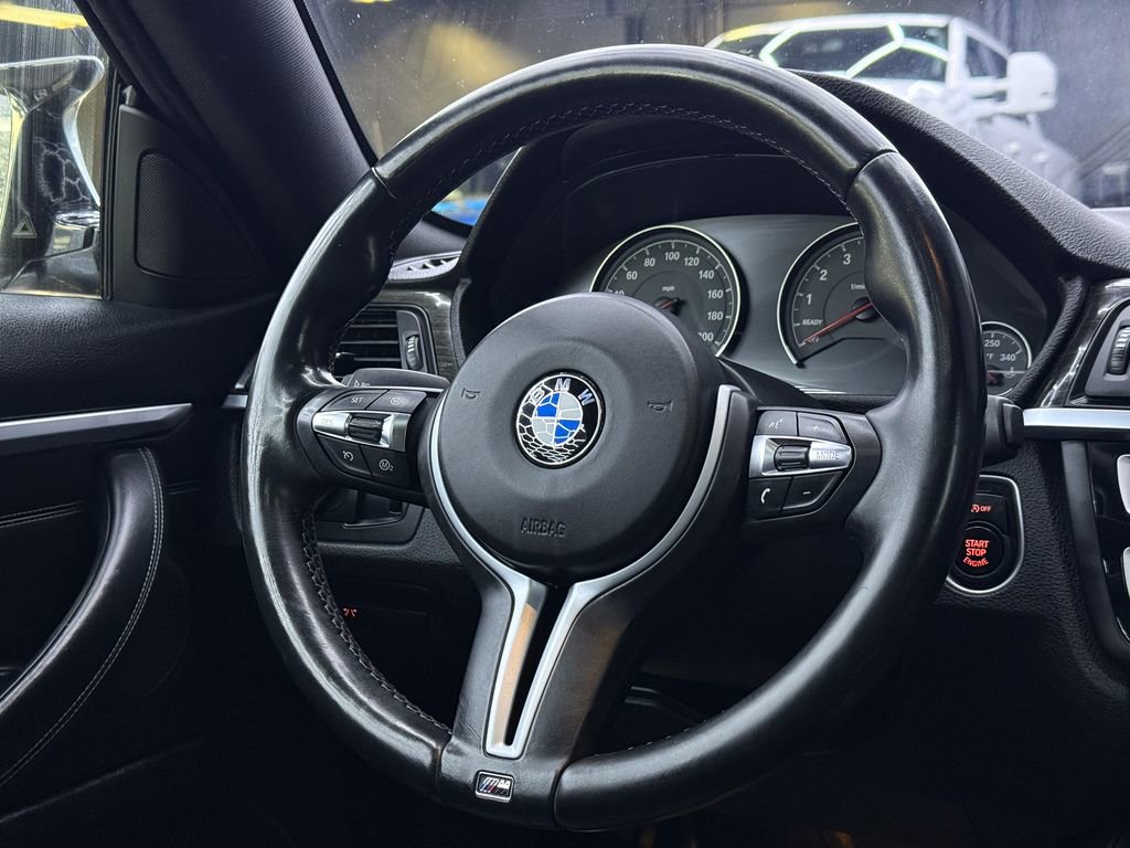 Used 2015 BMW M4 Coupe w/ Executive Package image 19