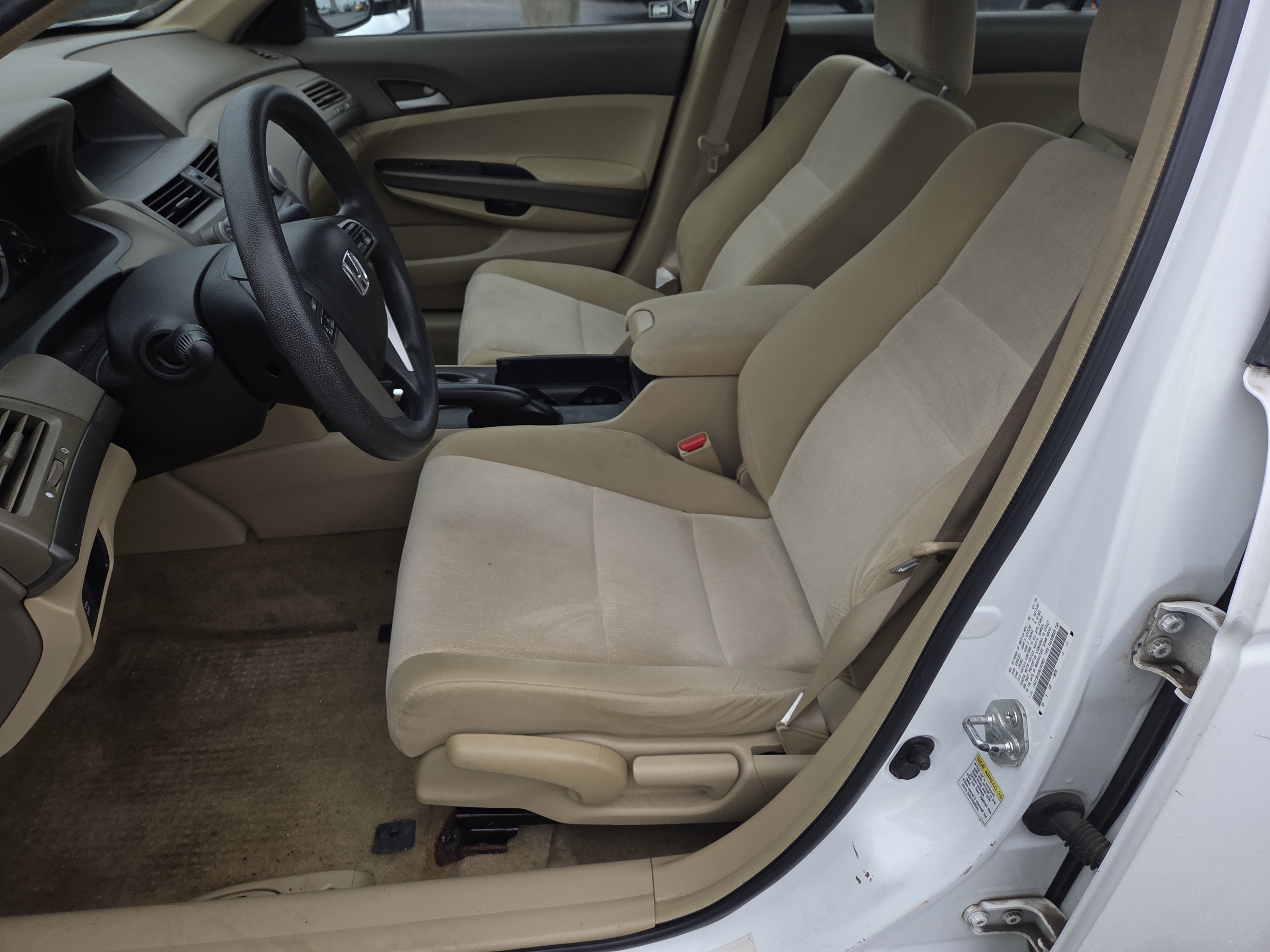 Used 2009 Honda Accord LX image 10