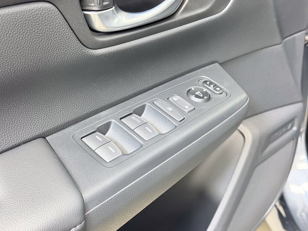 New 2026 Honda CR-V LX image 10
