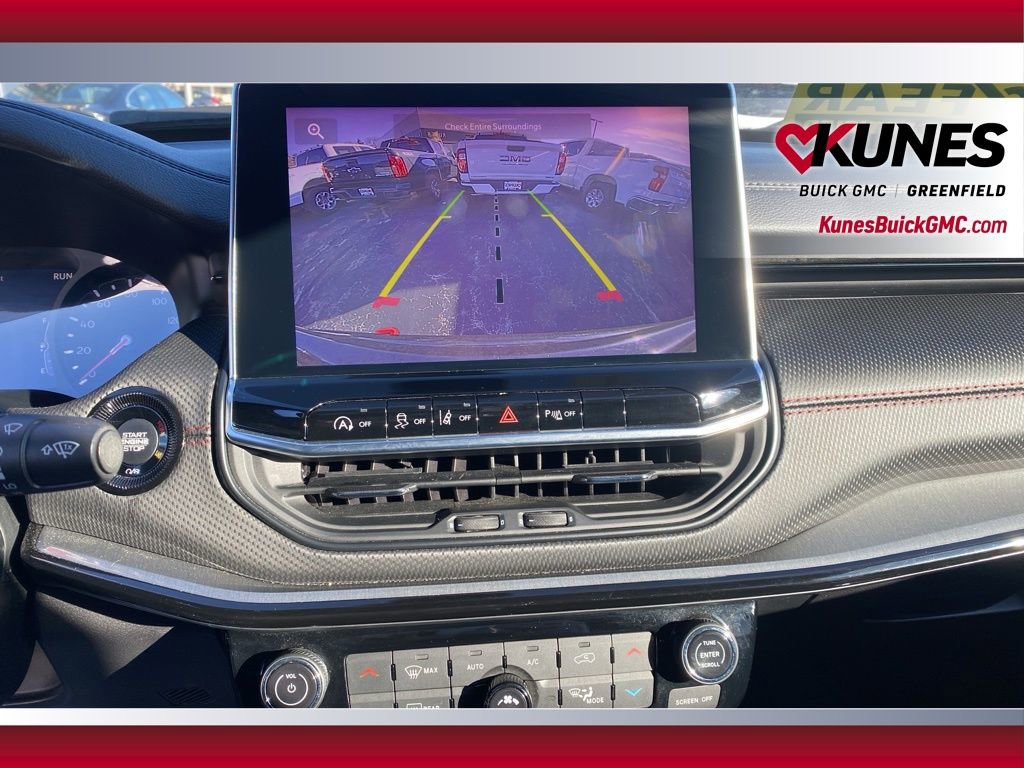 Used 2024 Jeep Compass Trailhawk image 20