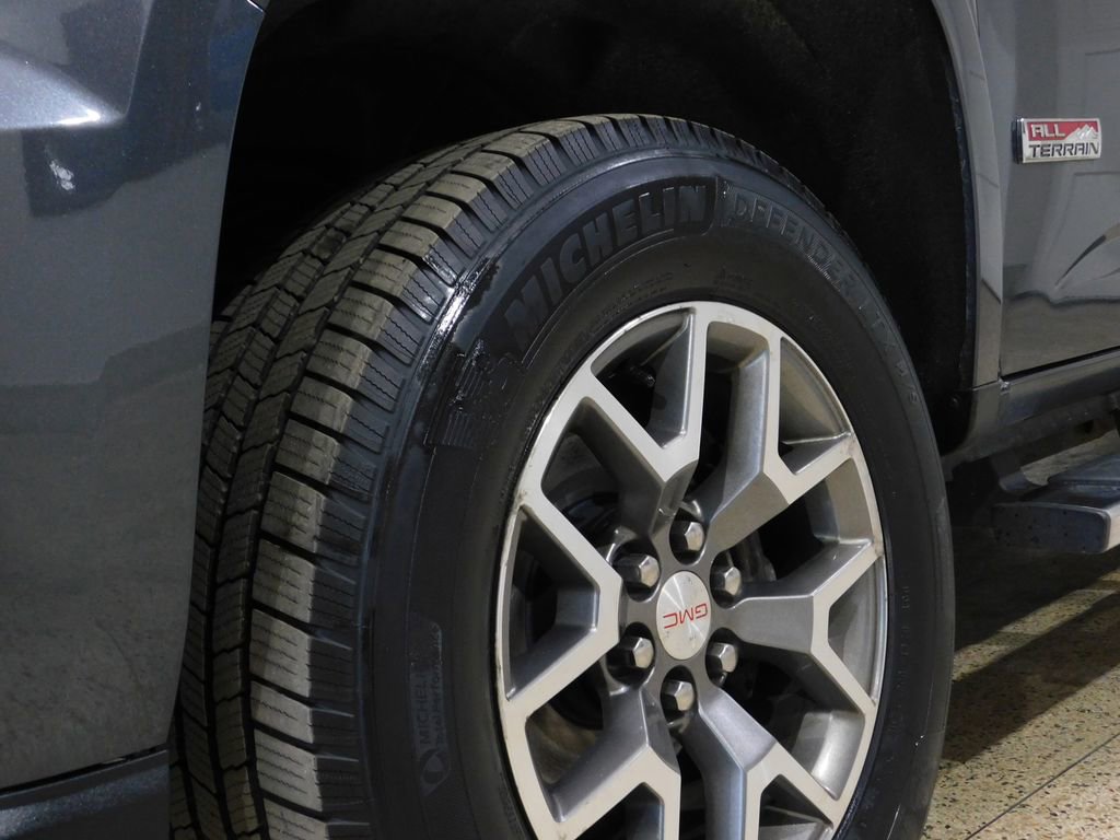 Used 2016 GMC Canyon SLE w/ All Terrain Package image 24