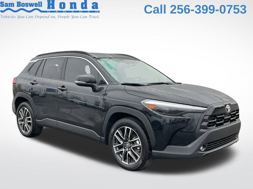 Used 2026 Toyota Corolla Cross XLE w/ Convenience Package video 1