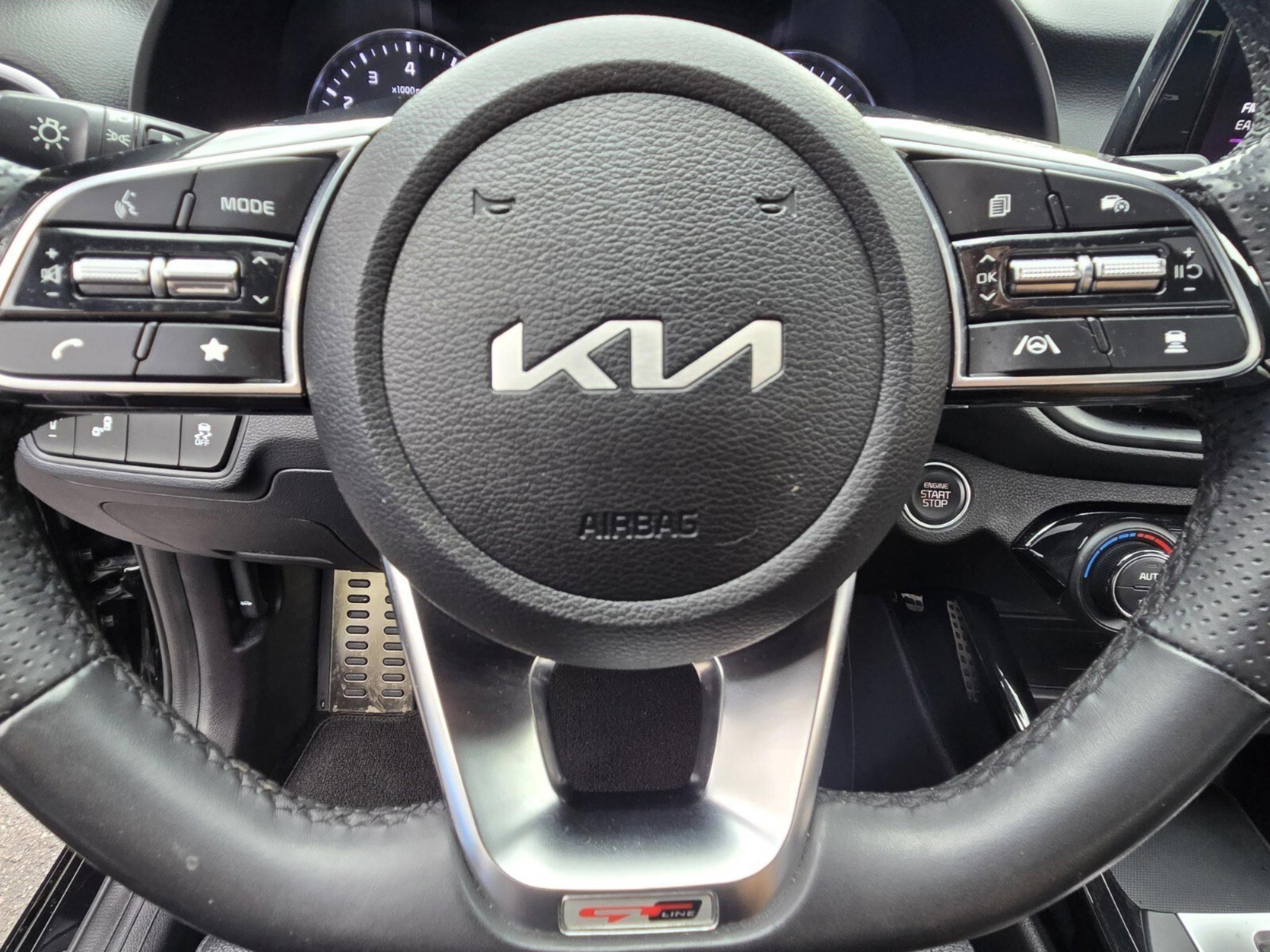 Used 2022 Kia Forte GT-Line w/ GT-Line Premium Package image 47