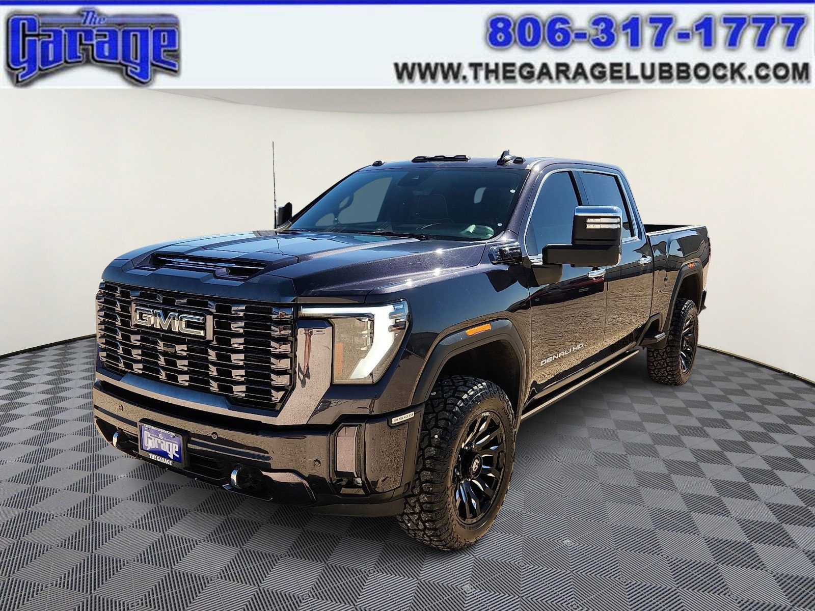 Used 2024 GMC Sierra 2500 Denali Ultimate w/ Max Trailering Package image 1