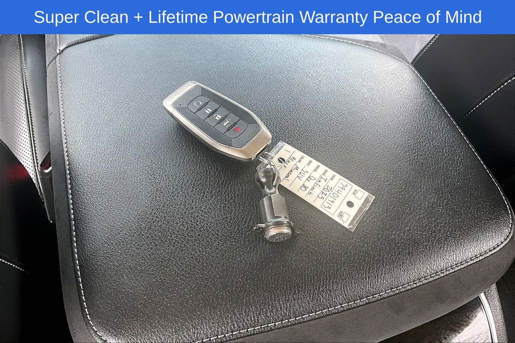 Used 2025 INFINITI QX80 Sensory image 14