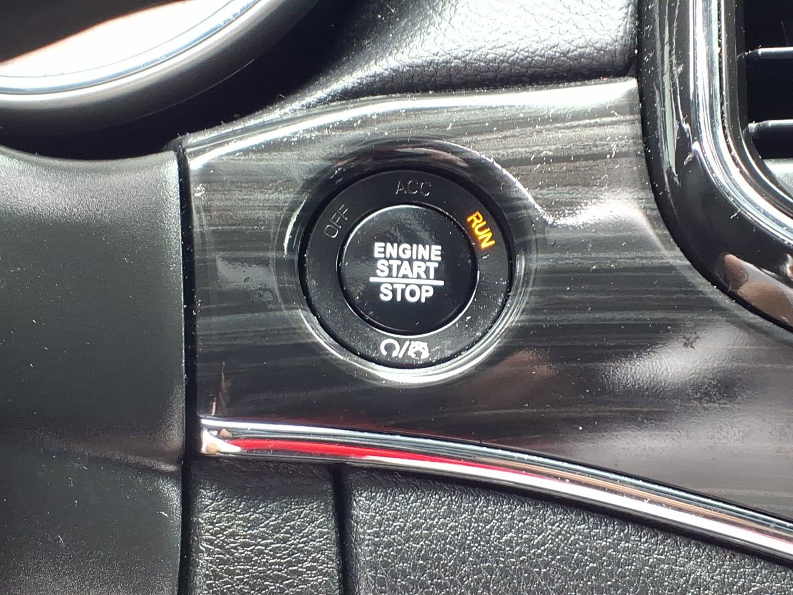 Used 2022 Jeep Grand Cherokee Limited AWD/4WD image 18