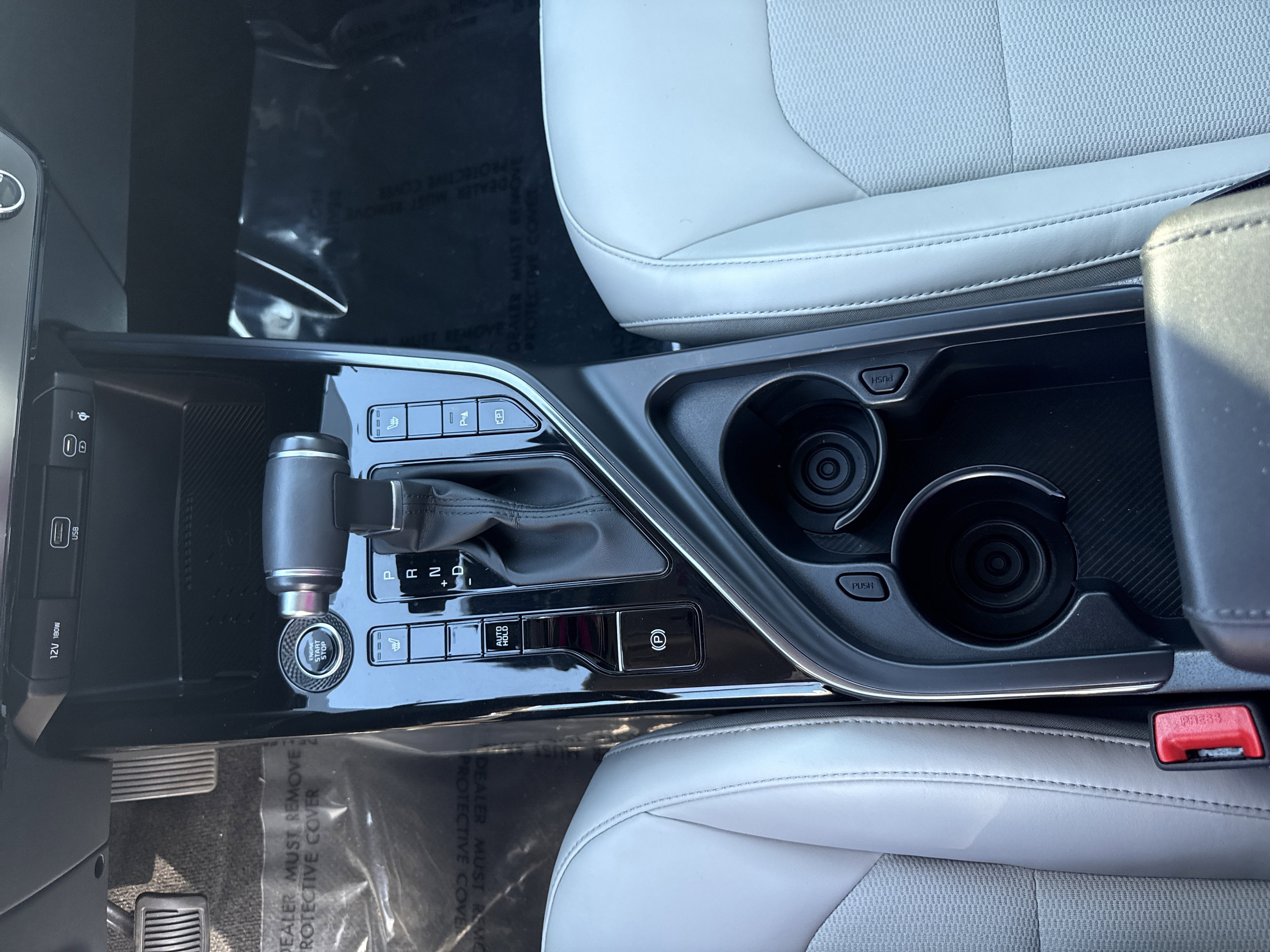 Used 2023 Kia Niro EX image 28