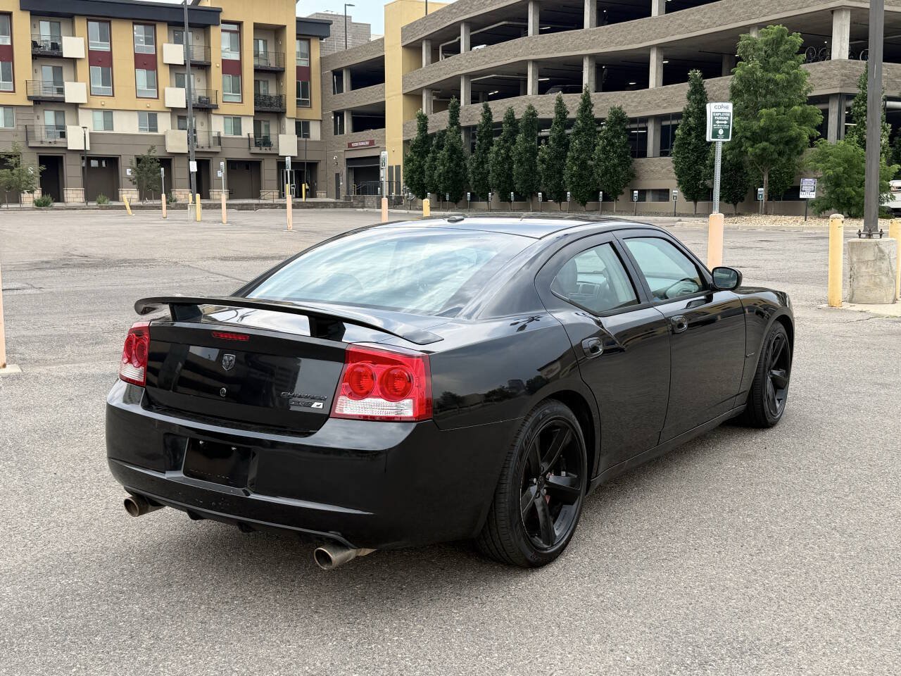 Used 2009 Dodge Charger SRT8 w/ SRT Option Group III RWD image 7
