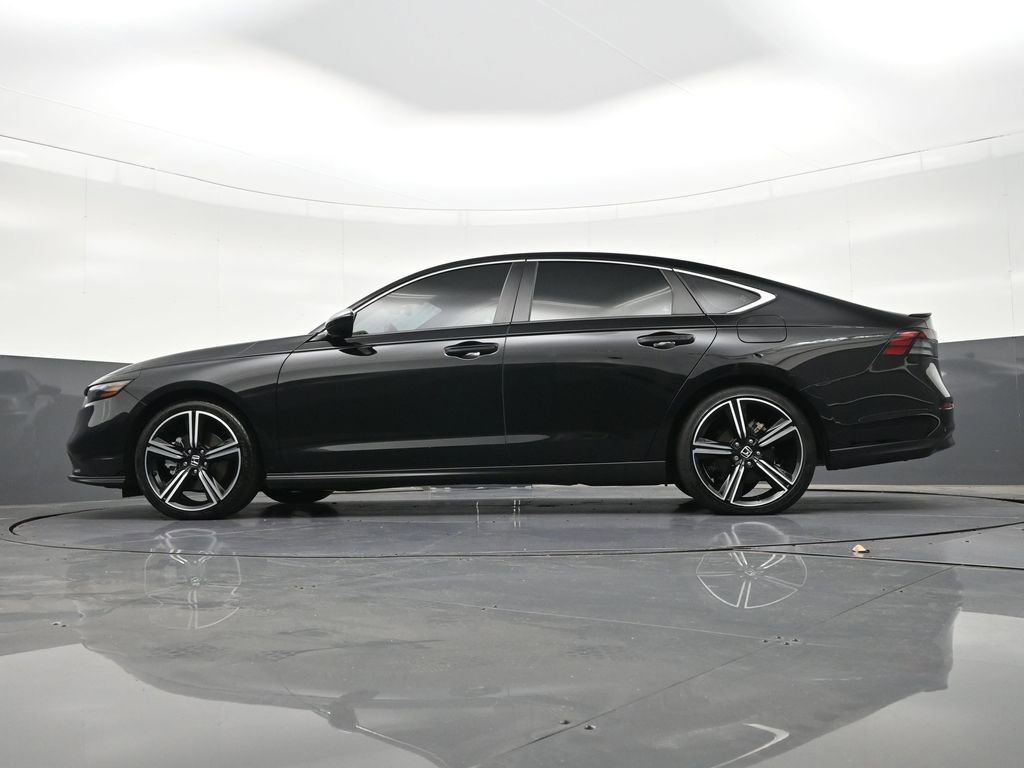 Used 2023 Honda Accord Sport image 25