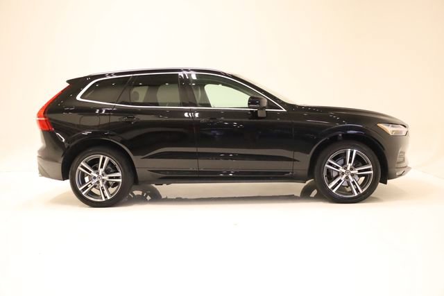 Used 2021 Volvo XC60 T5 Momentum w/ Advanced Package AWD/4WD image 3