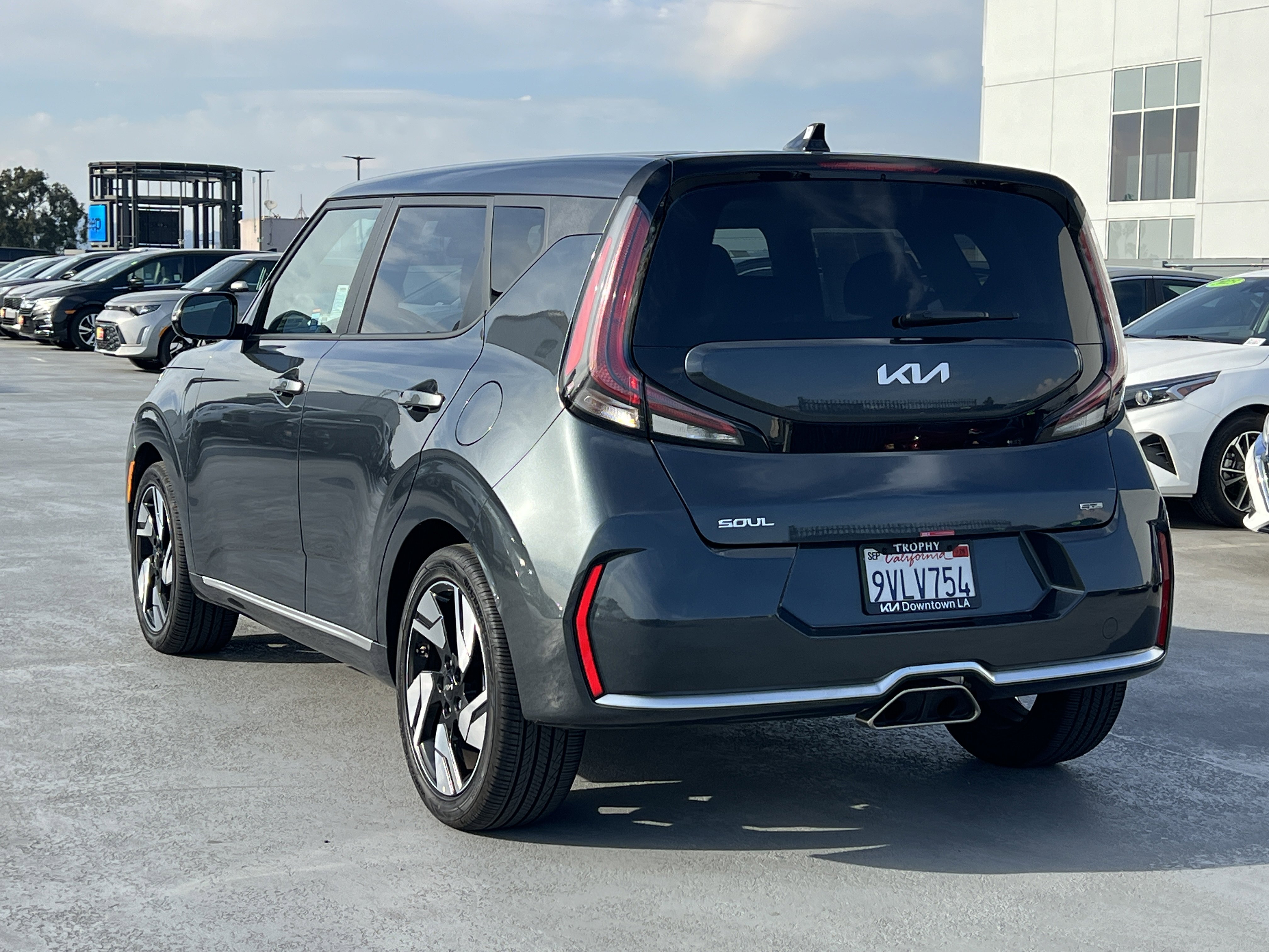 Certified 2025 Kia Soul GT-Line image 4