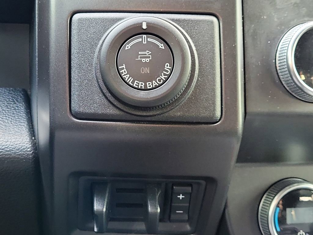 Used 2019 Ford Expedition Limited w/ Special Edition Package image 27