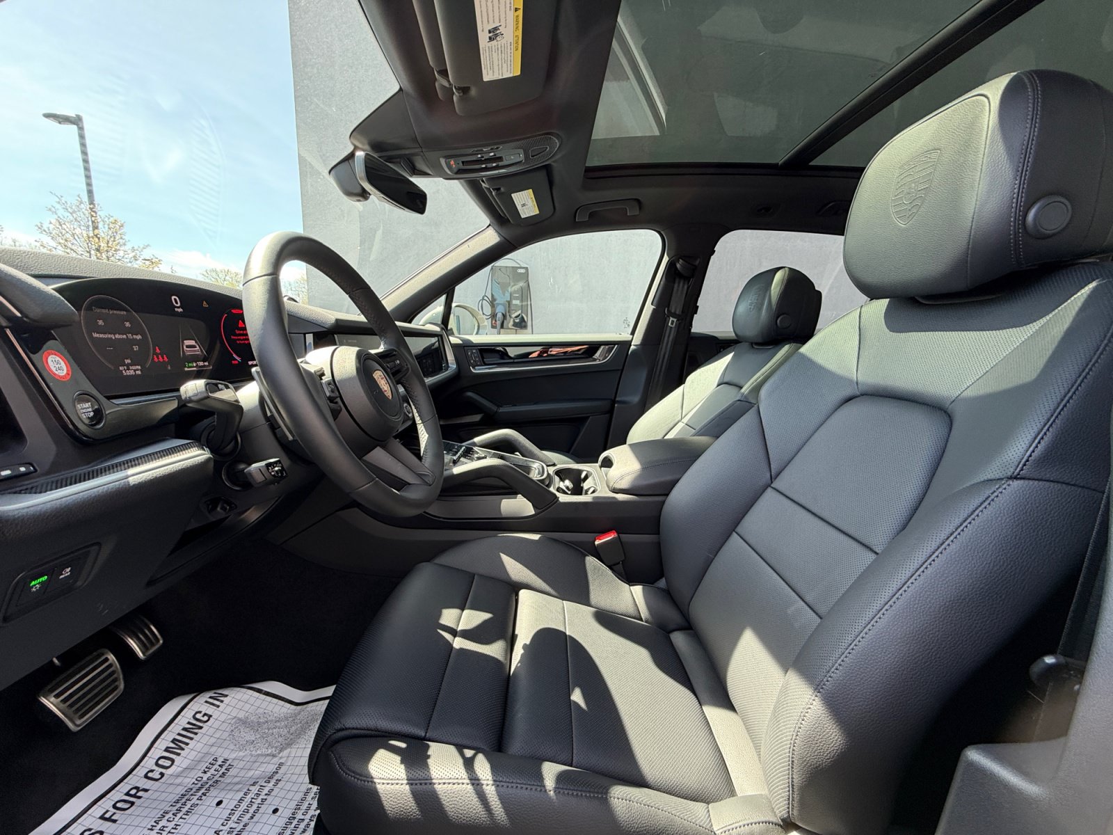 Used 2026 Porsche Cayenne S AWD/4WD image 5