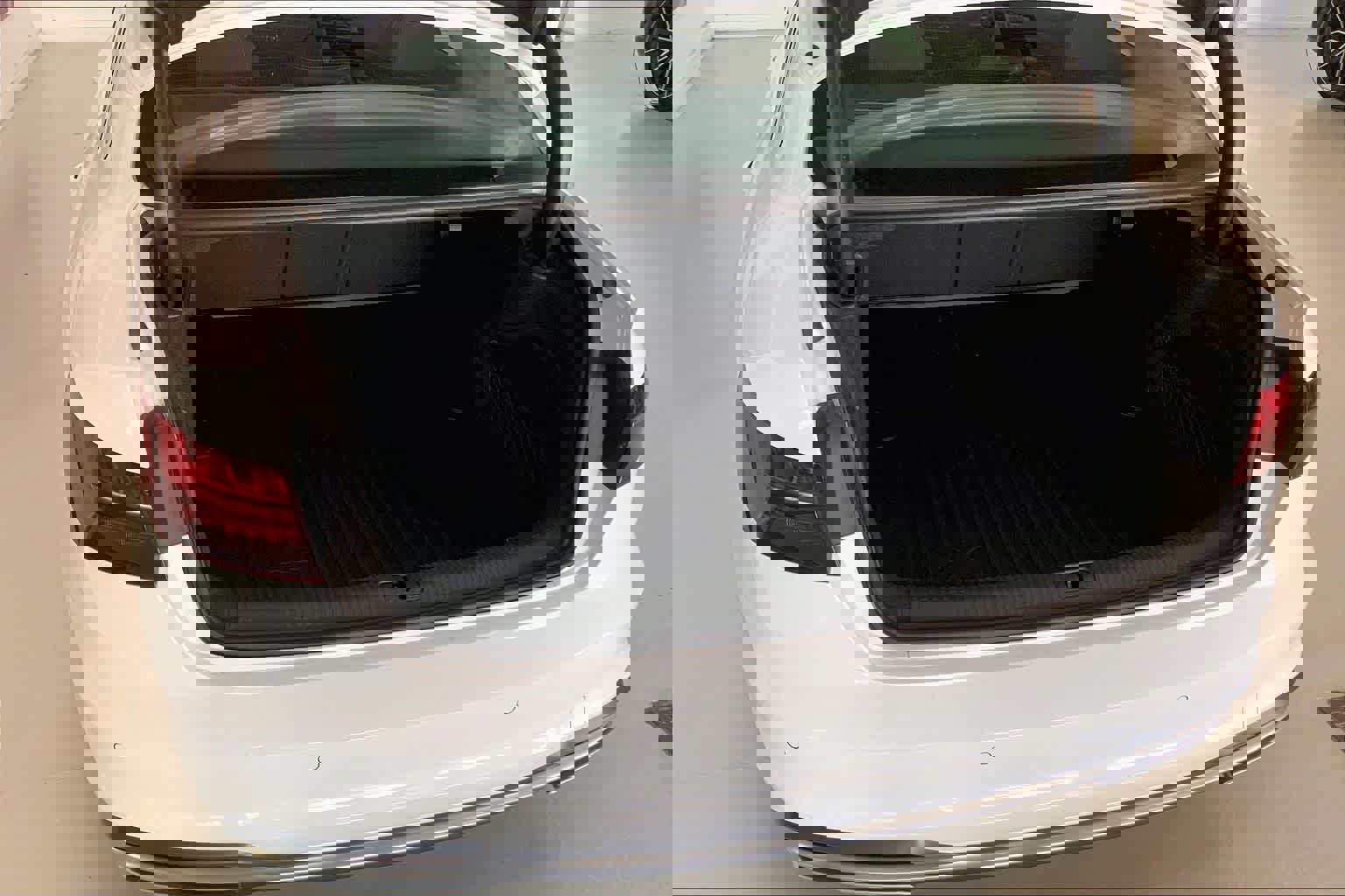 Used 2023 Audi A4 2.0T Prestige image 16