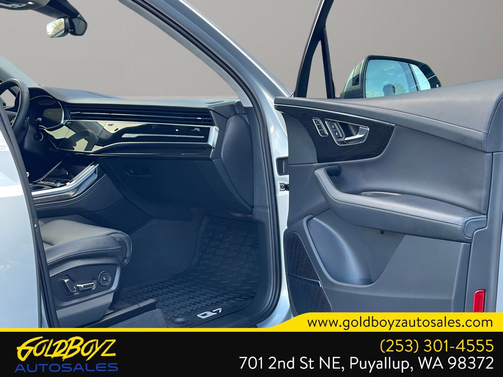 Used 2023 Audi Q7 3.0T Prestige image 28