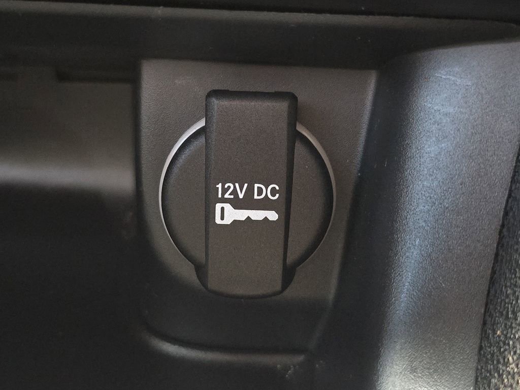 Used 2016 Dodge Charger SRT Hellcat w/ Harman/Kardon Audio Group RWD image 26