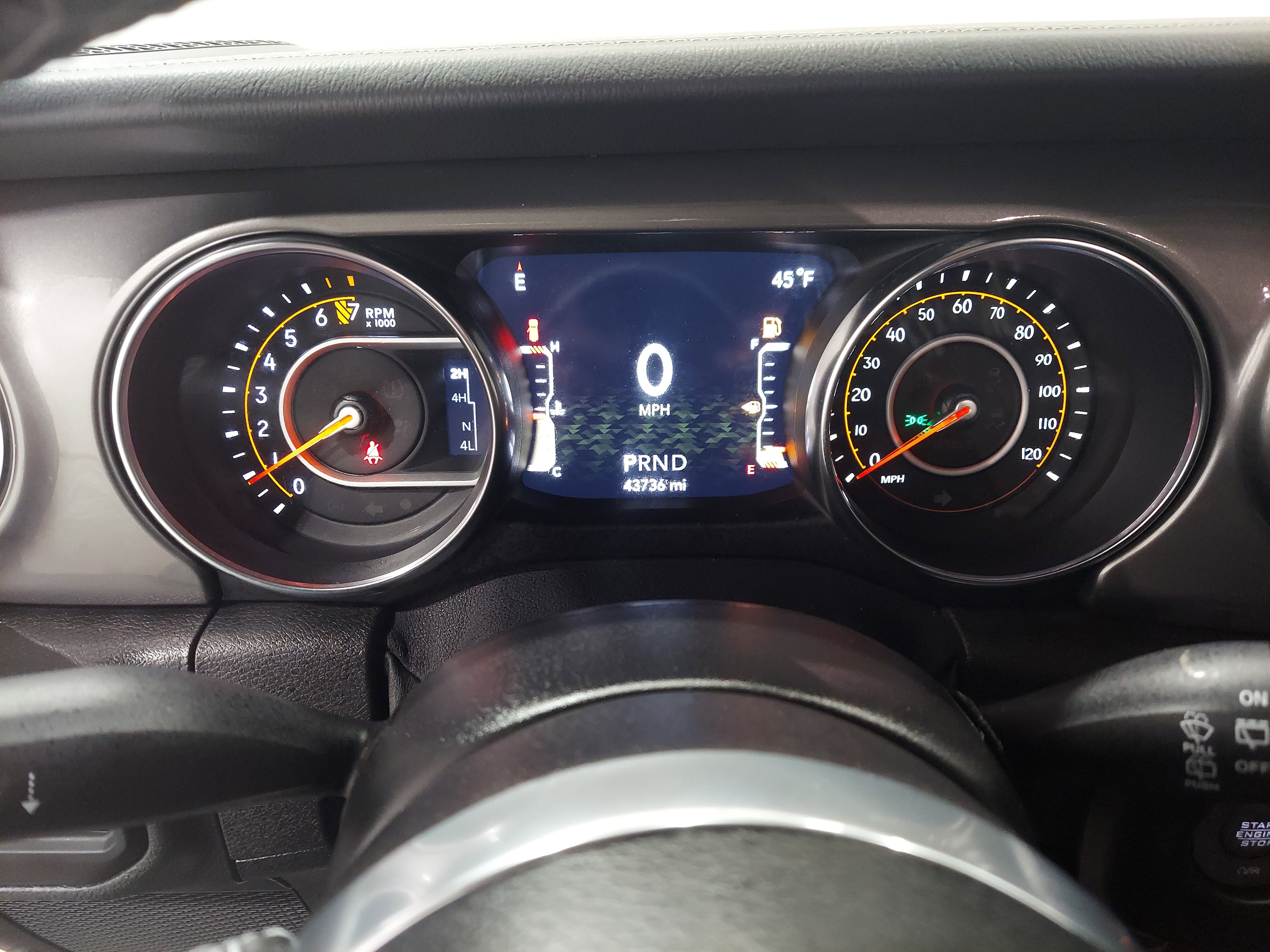 Used 2021 Jeep Wrangler Unlimited Sahara w/ Uconnect 4C Nav & Sound Group AWD/4WD image 9