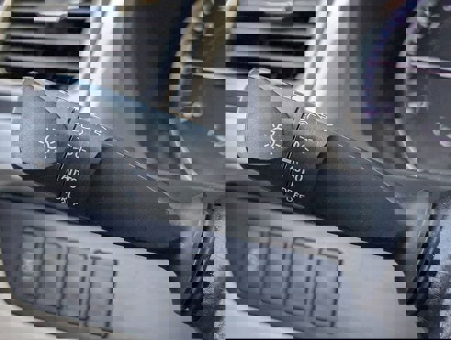 Used 2019 Toyota Highlander LE FWD image 22