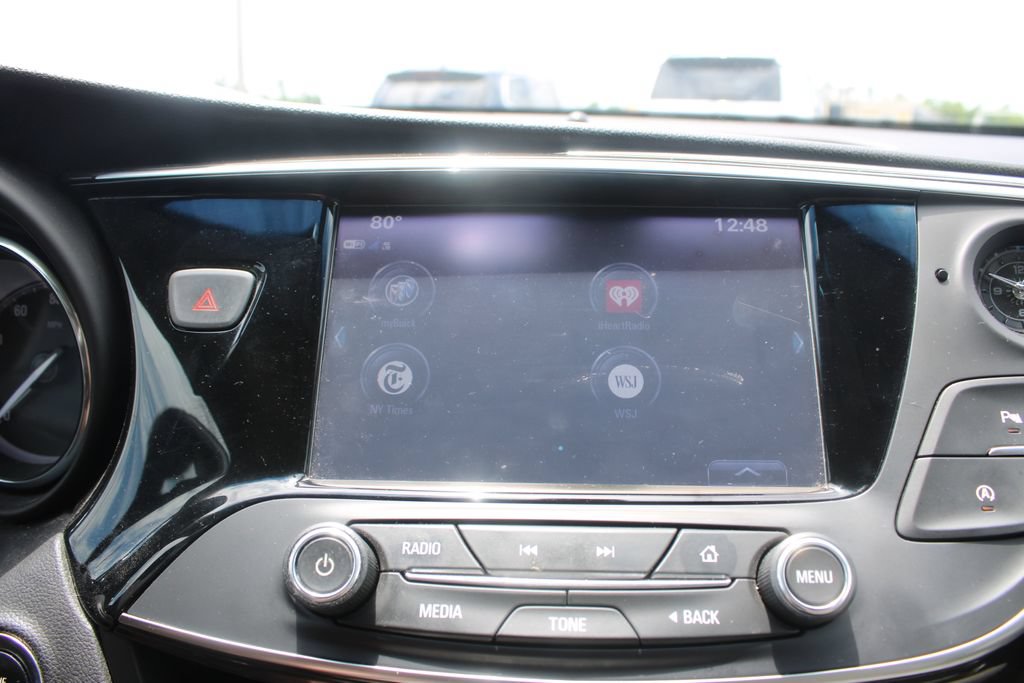 Used 2020 Buick Envision Preferred FWD image 37