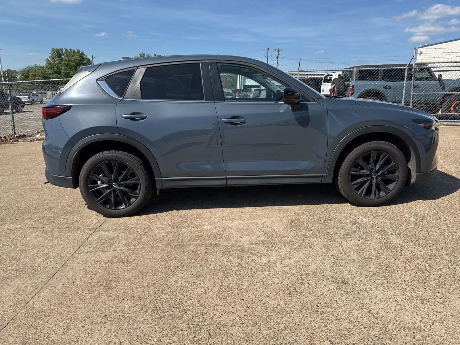 Used 2023 MAZDA CX-5 Carbon Edition image 8