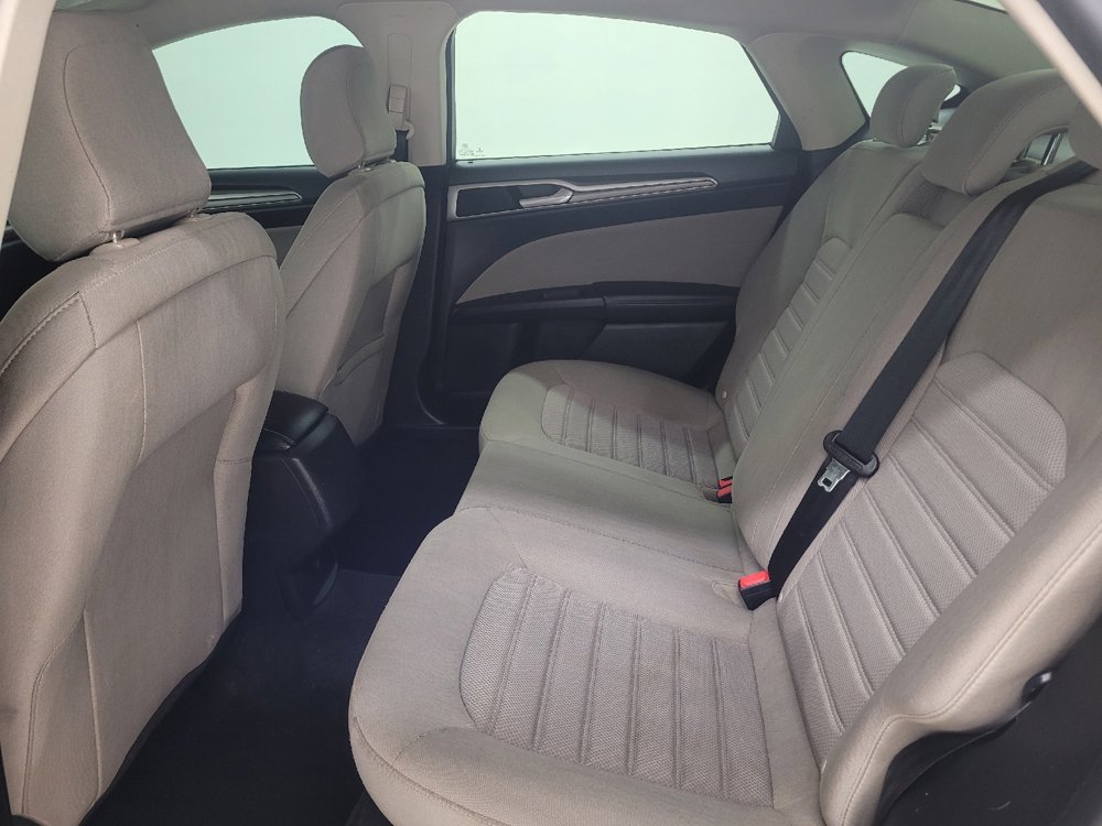 Used 2020 Ford Fusion S FWD image 18