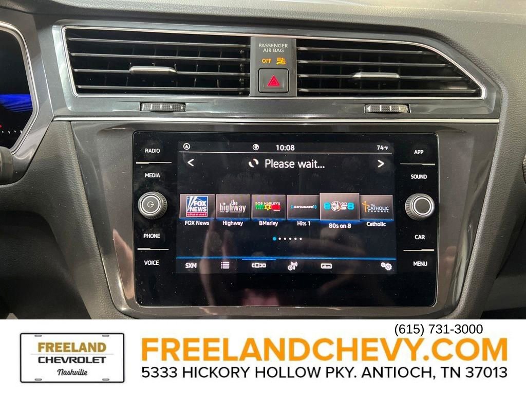 Used 2022 Volkswagen Tiguan SE image 24