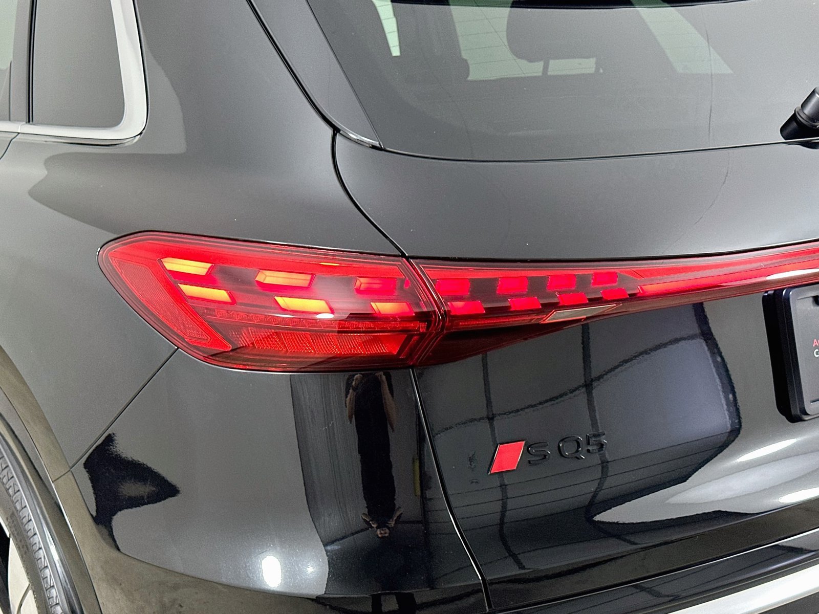 Certified 2025 Audi SQ5 Premium Plus AWD/4WD image 12