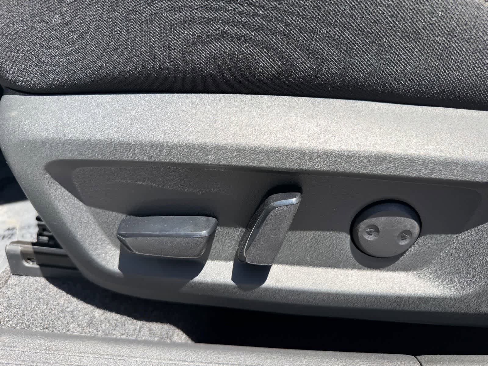 New 2026 Nissan Rogue SV FWD image 14
