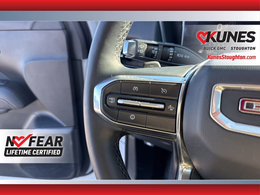 Used 2025 GMC Terrain Elevation image 27