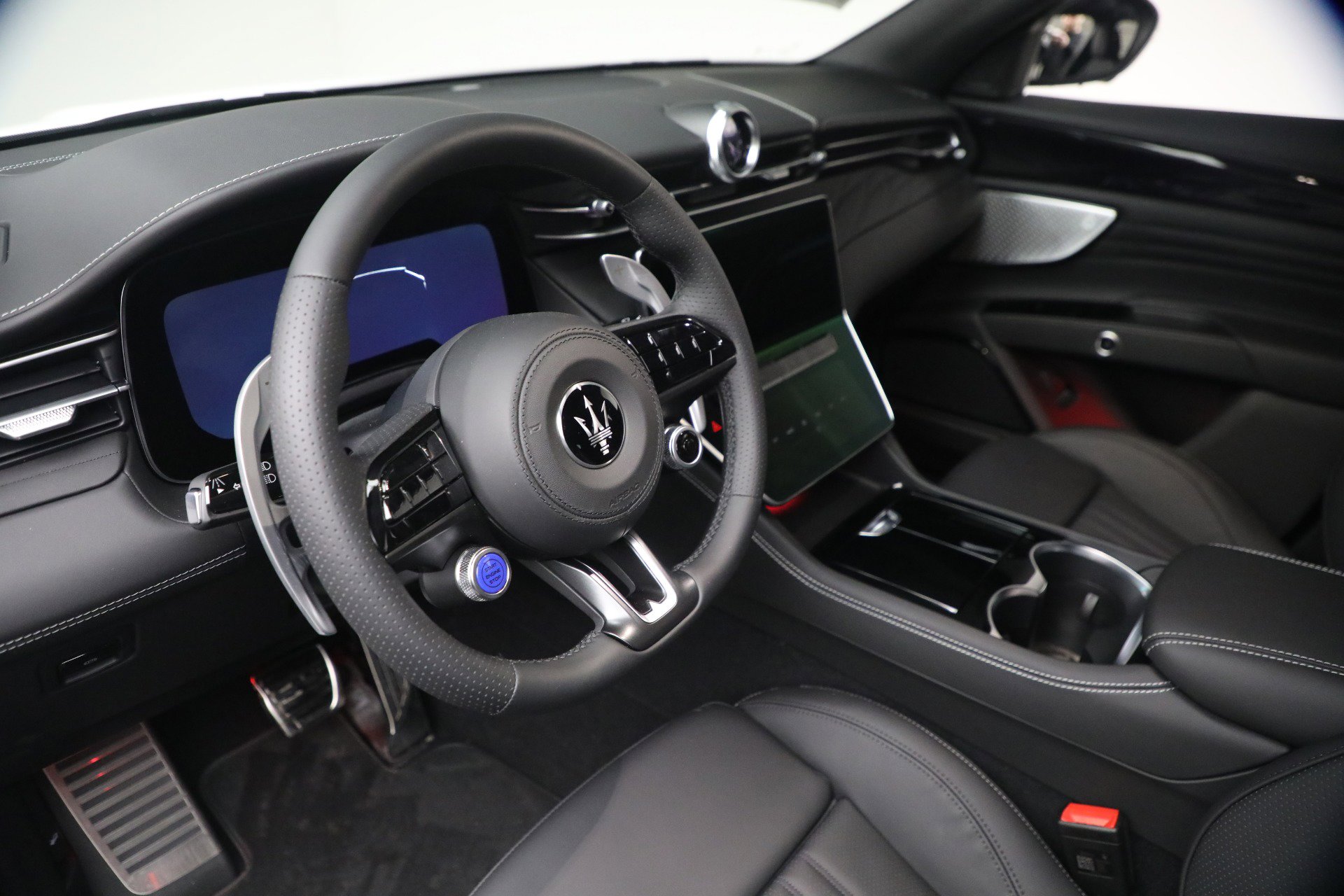 New 2026 Maserati Grecale Modena image 13