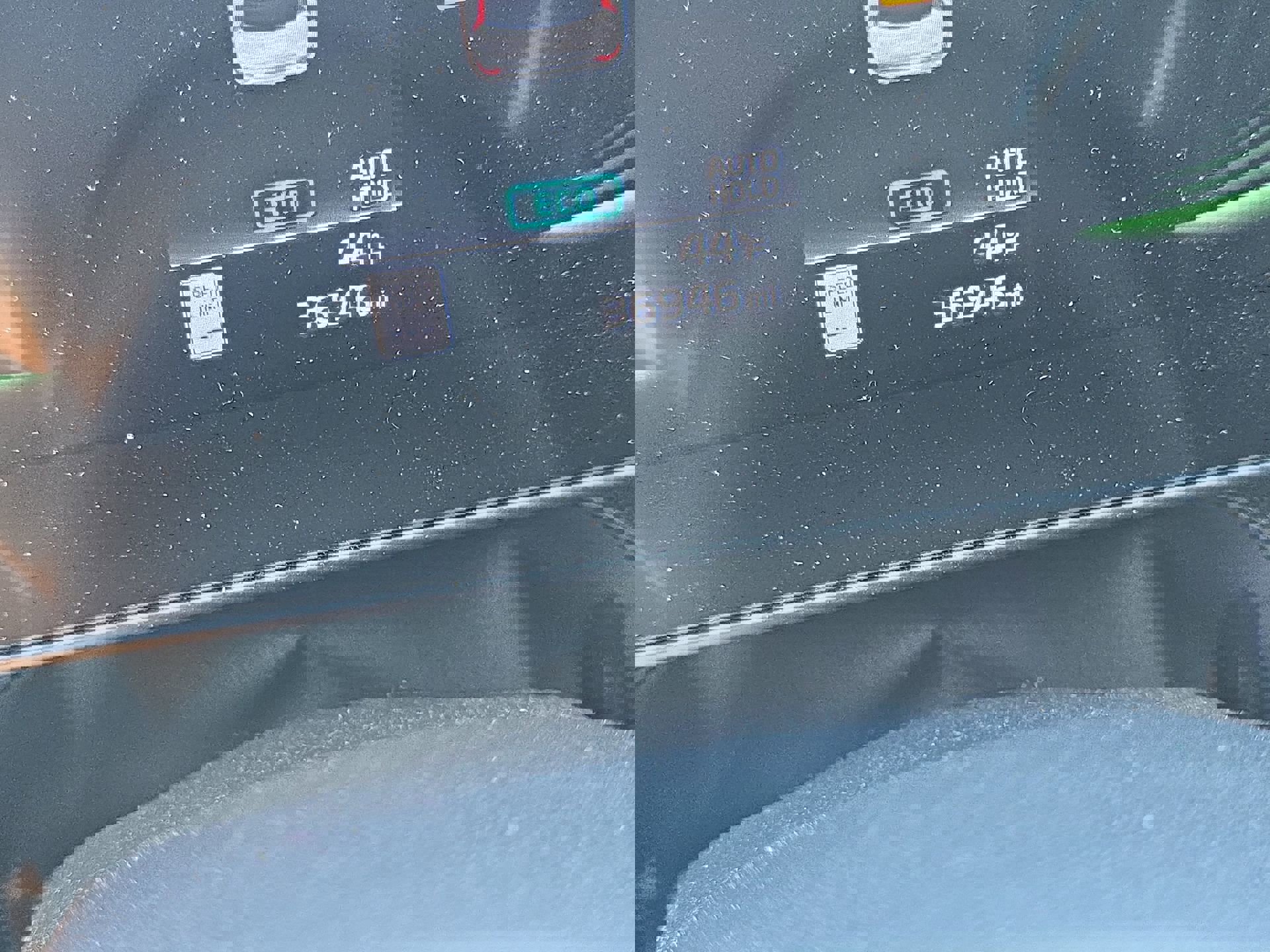 Used 2023 Kia Niro SX Touring image 16