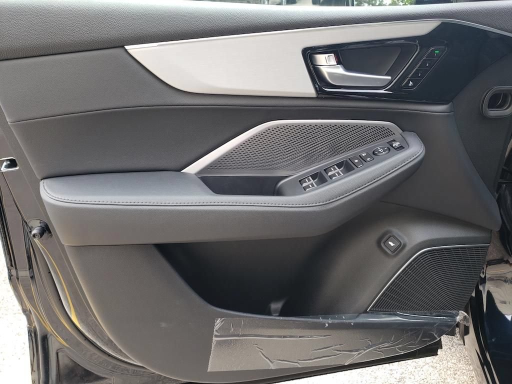 New 2026 Acura MDX SH-AWD image 11