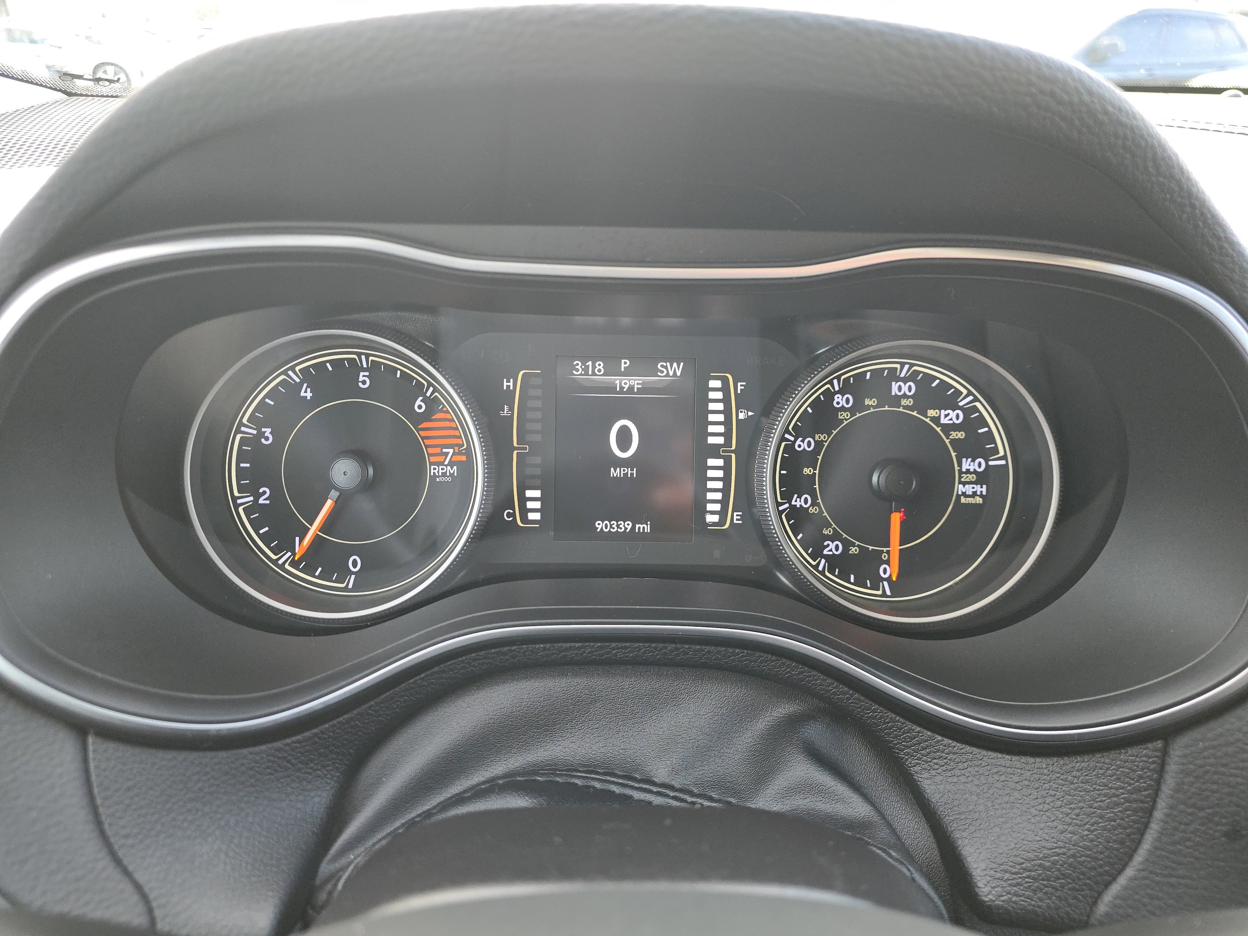 Used 2020 Jeep Cherokee Latitude Plus w/ Cold Weather Group image 21