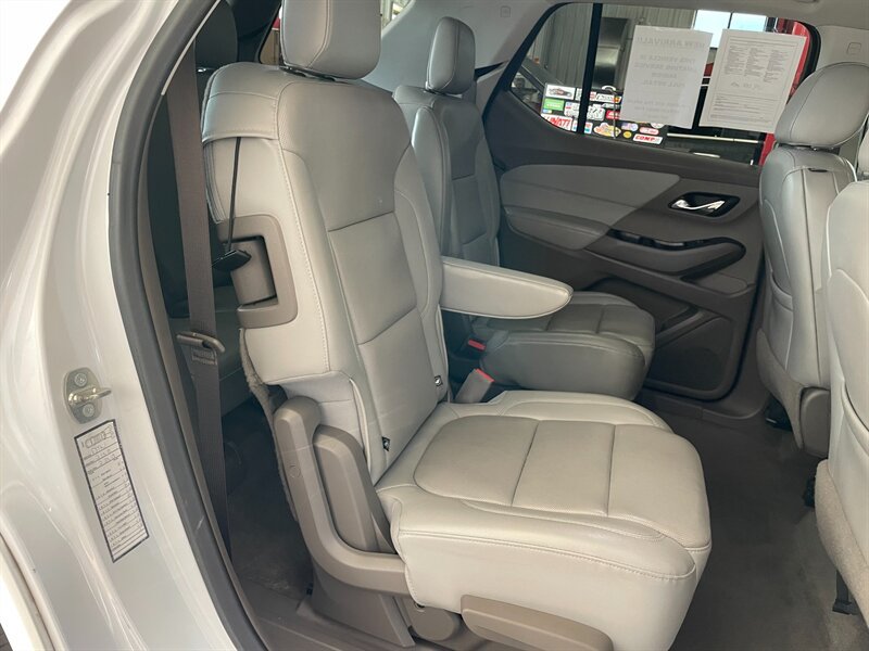 Used 2018 Chevrolet Traverse Premier AWD/4WD image 23