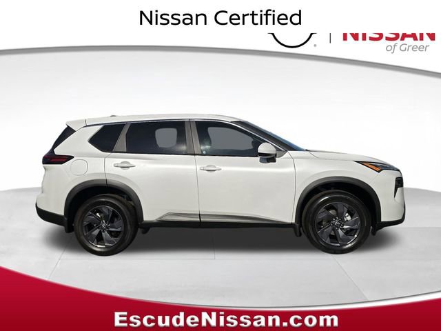 Certified 2026 Nissan Rogue SV FWD image 2