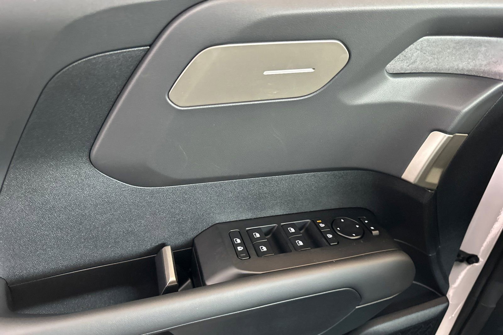 New 2027 Kia Telluride LX FWD image 11