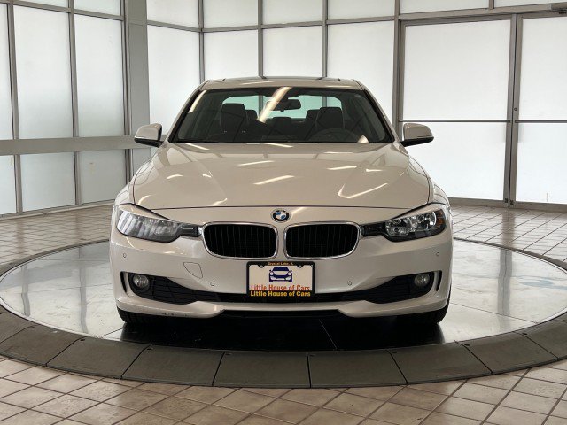 Used 2013 BMW 320i xDrive Sedan AWD/4WD image 2