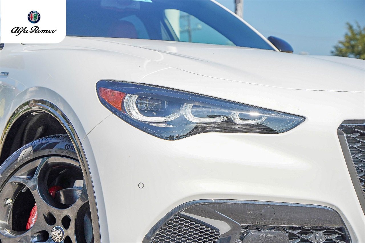 New 2025 Alfa Romeo Stelvio Sprint w/ Veloce Package image 3