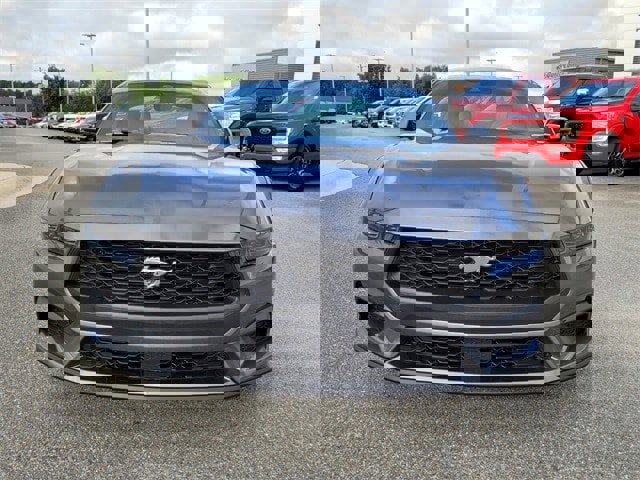 New 2025 Ford Mustang Coupe video 2