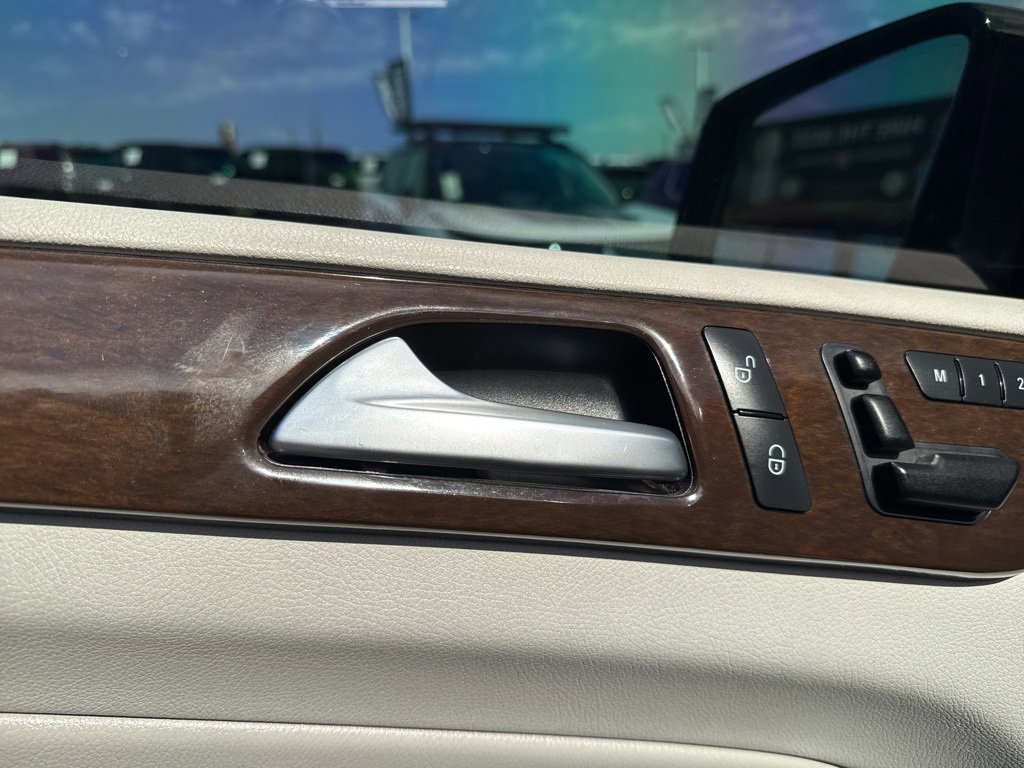 Used 2015 Mercedes-Benz ML 350 4MATIC image 13