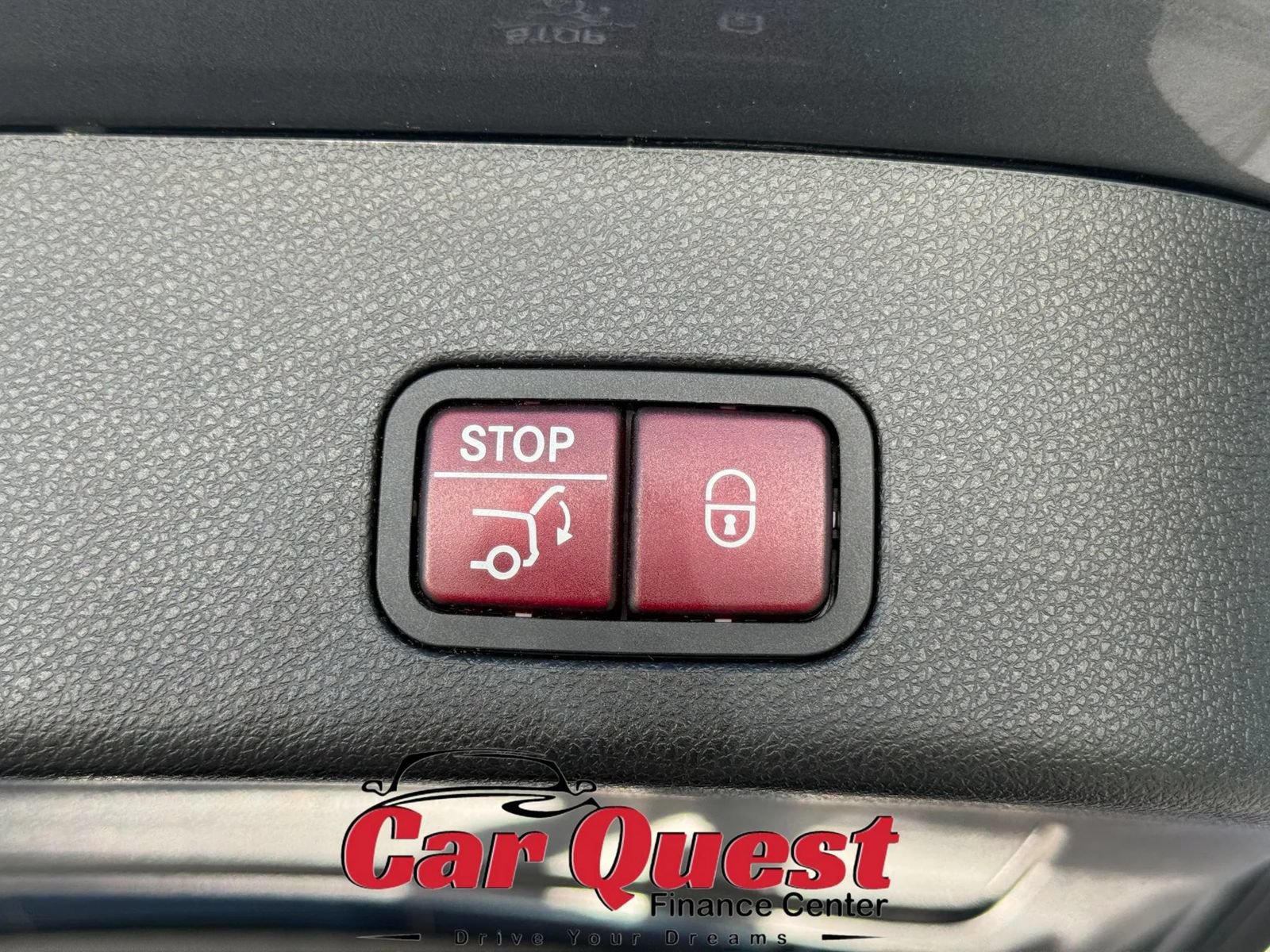 Used 2018 Mercedes-Benz GLS 450 4MATIC image 33