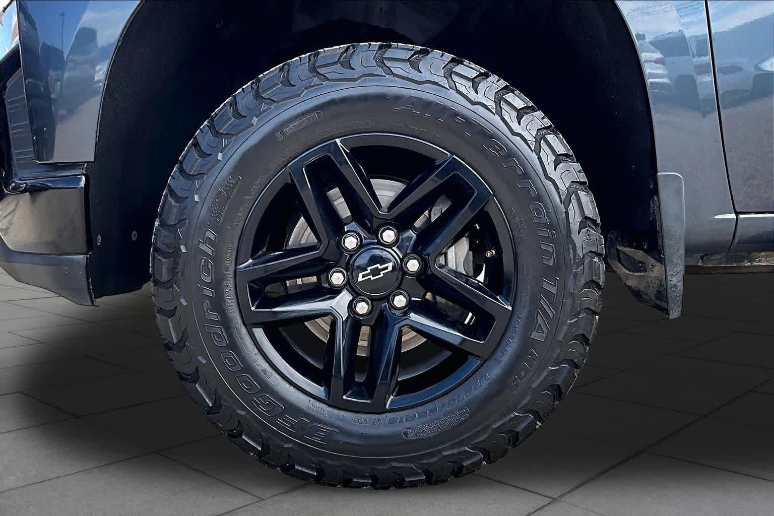 Used 2021 Chevrolet Silverado 1500 LT Trail Boss w/ Convenience Package II AWD/4WD image 10